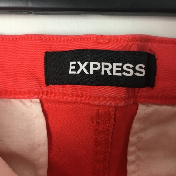 Express Red Shorts - Picture 3 of 8